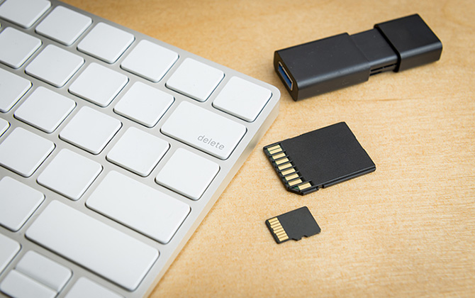 USB、SDカード、コンパクトフラッシュ（フラッシュメモリー）データ復旧