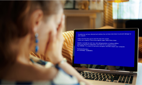 ブルースクリーン（青い画面）が表示されて、起動できない。
