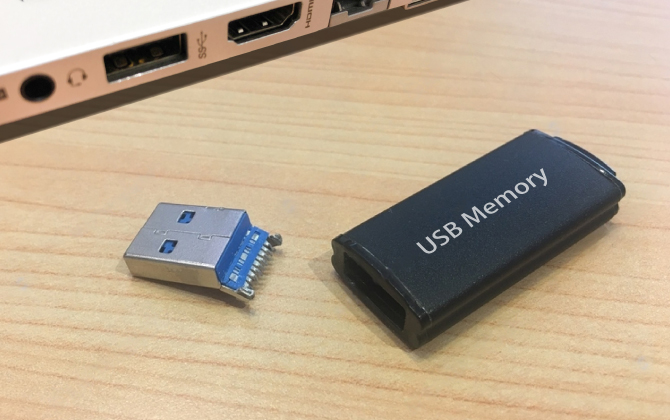 USBメモリーをデータ復旧したい！認識しない原因と復旧の可能性を解説